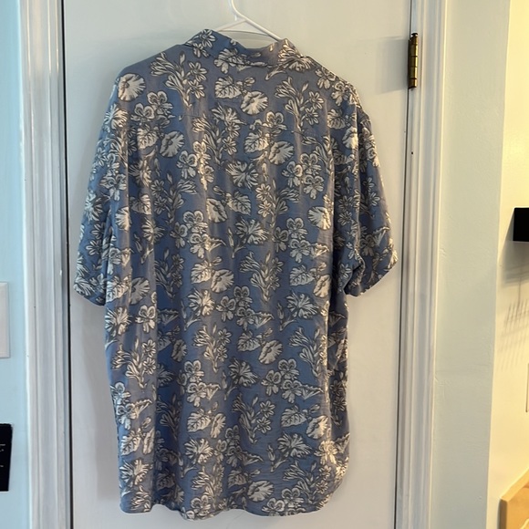 Rails Carson shirt in rustic flowers size XL - Picture 9 of 9